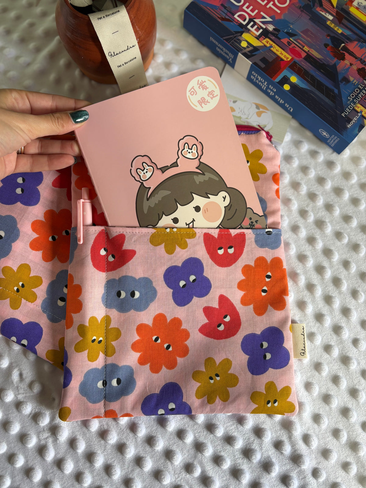Funda de libro nubes con cremallera | Hecho a mano en Barcelona