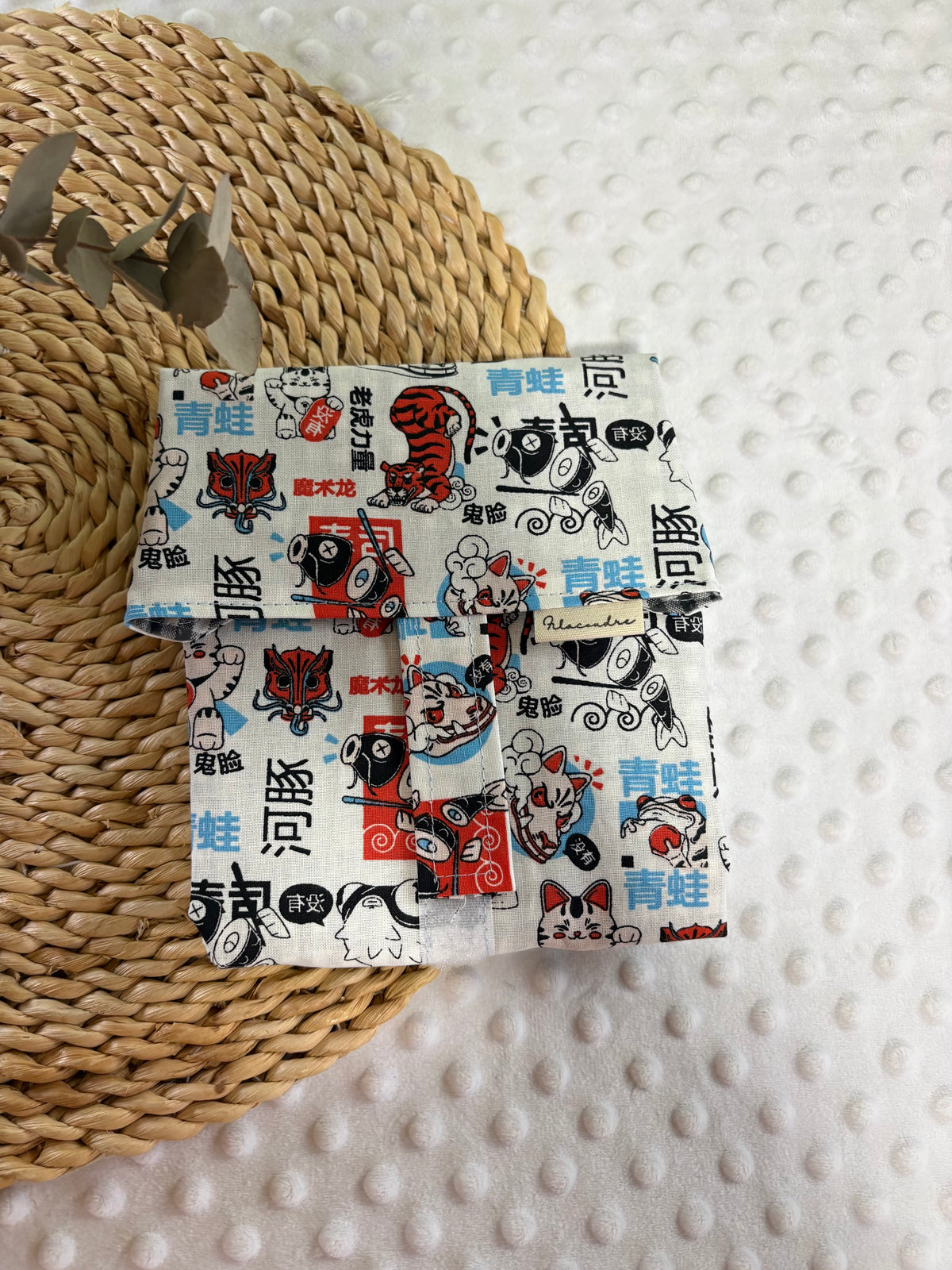 Funda bocadillo Neki azul rojo